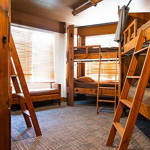 Bed 6-Bed Mixed Dormitory Room
